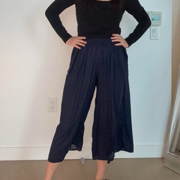 ARITZIA wilfred - High Waisted Flowy Pants (Size S) - Picture 1 of 5